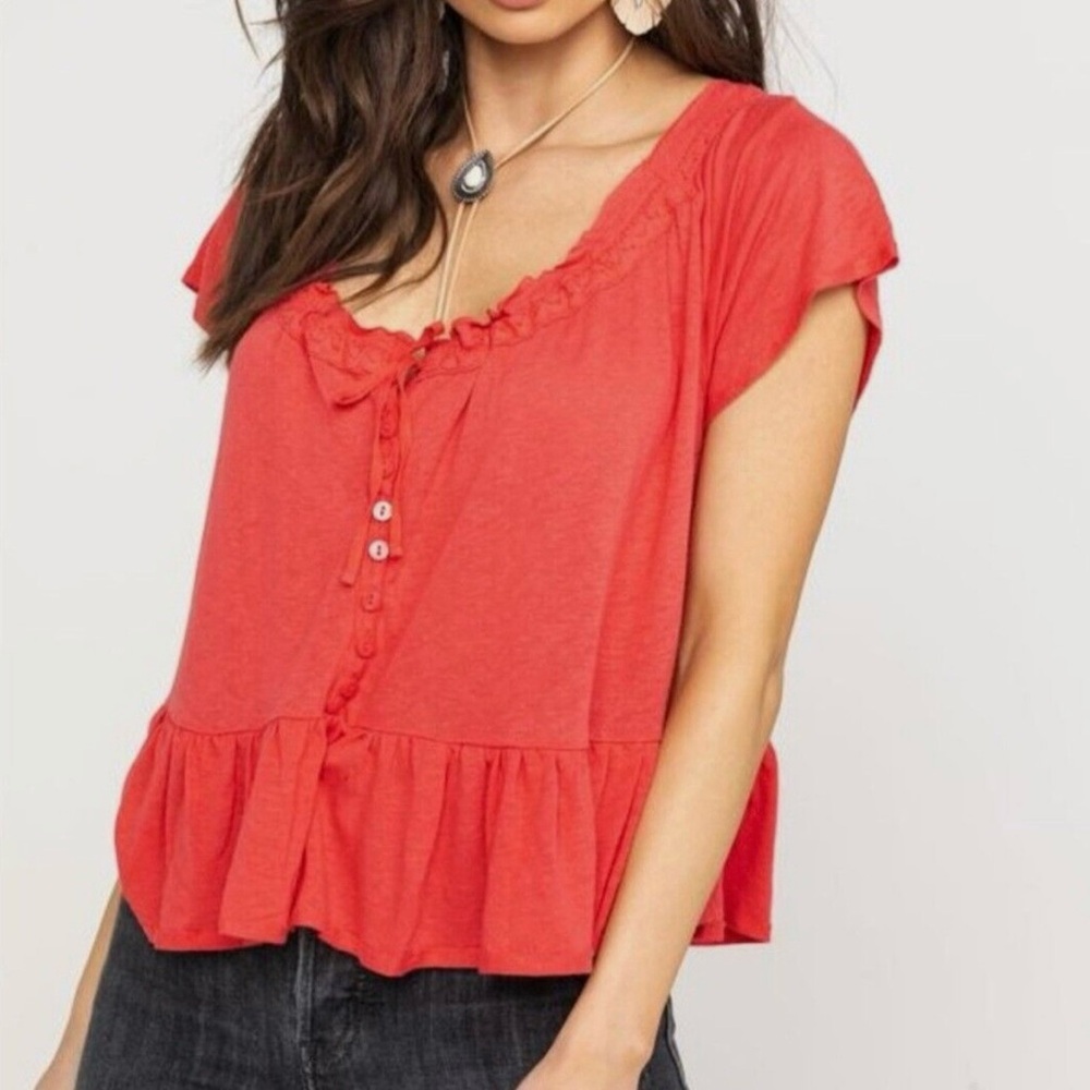 Free People Women's Camellia Red Short Sleeve Charlie Tee Top Sz S